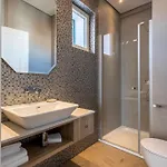 بيت ضيافة Seaview Luxury Retreat