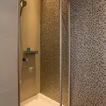 بيت ضيافة Seaview Luxury Retreat 4*