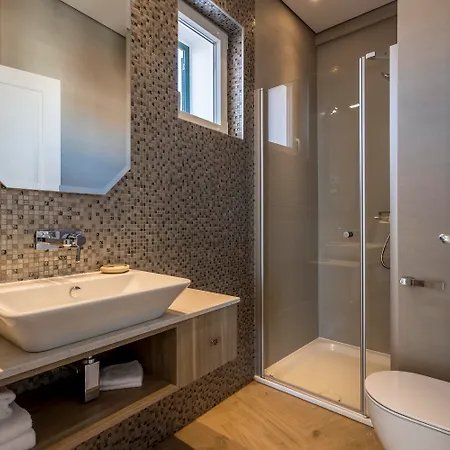 Seaview Luxury Retreat 4*