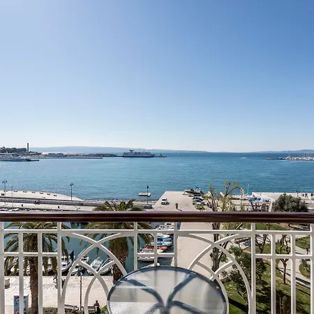 Seaview Luxury Retreat Maison d'hôtes 4*
