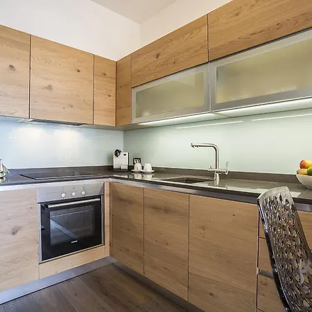 Seaview Luxury Retreat Split
