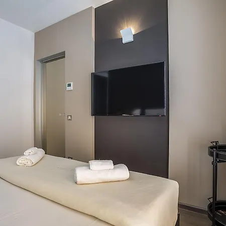 Seaview Luxury Retreat Split