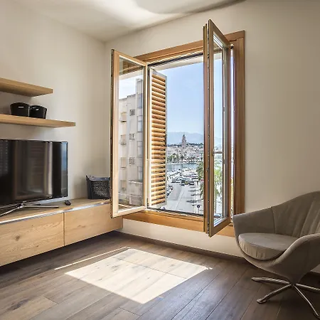 Gostinjska kuća Seaview Luxury Retreat 4*