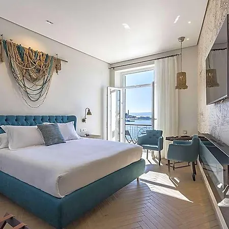 Seaview Luxury Retreat Guest house 4*