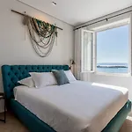 Seaview Luxury Retreat Guest house Split