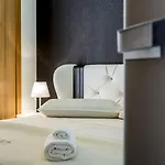 Seaview Luxury Retreat Guest house